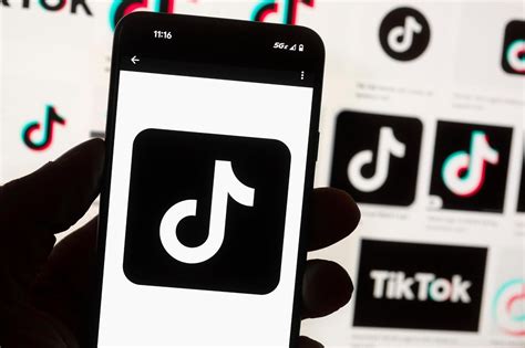 TikTok banned on Aurora city devices after City Council approves resolution